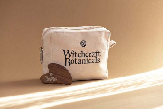 Памучен козметичен несесер с цип и дървен масажор